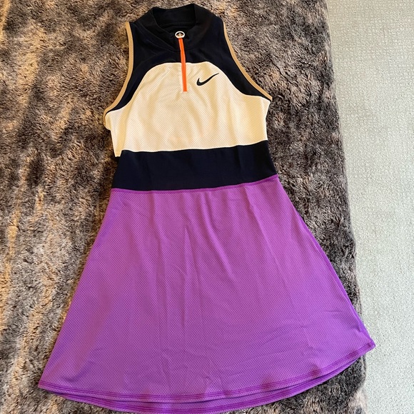 SOLD - EUC 2021 Australia open tennis dress size small - Picture 4 of 7